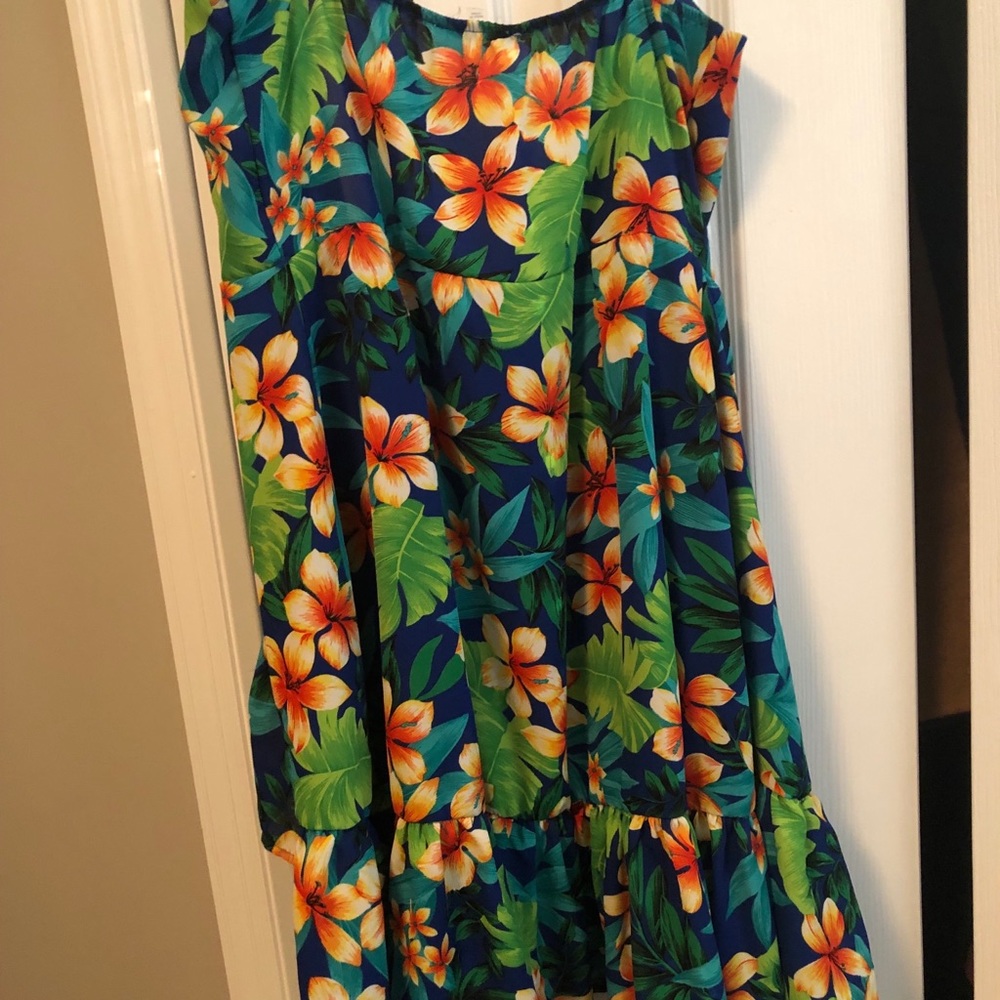 Wrap dress - Picture 2 of 2